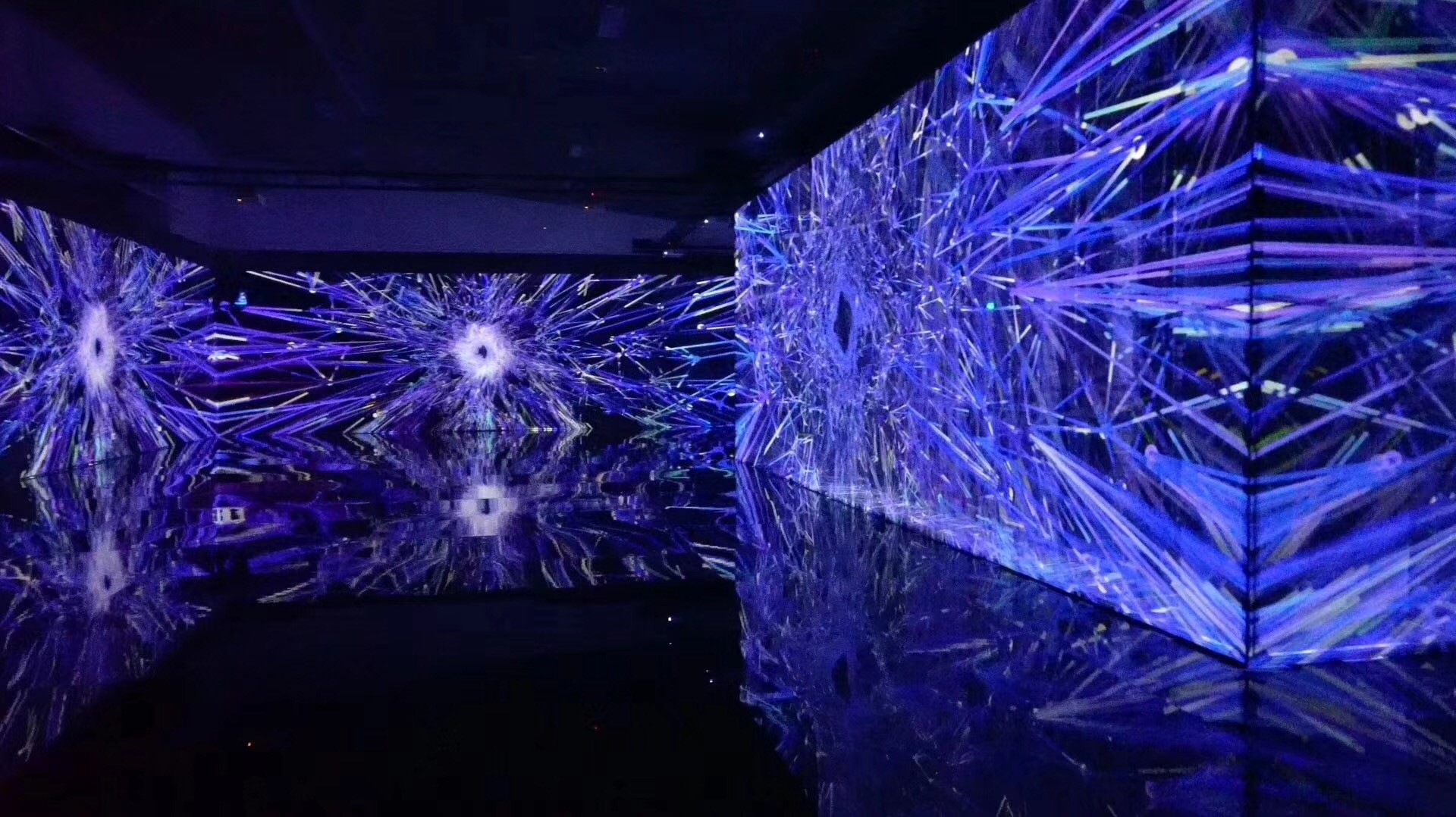 에 대한 최신 회사 뉴스 자필 투상 기술은 어느 지역에서 주로 사용됩니까?