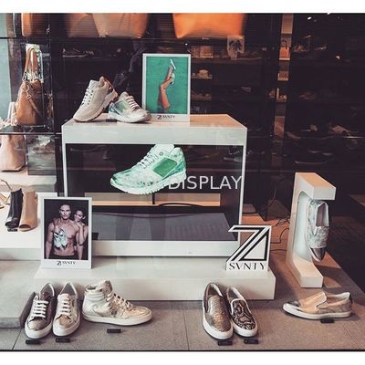 품질 홀로그램 3D 광고 전시 피라미드 Holocube 자필 영사기 공장