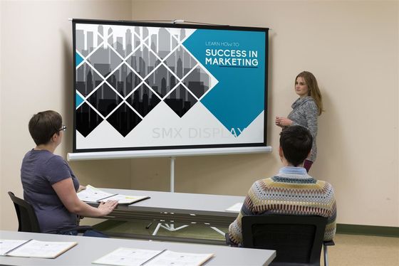 품질 3 각 스탠드 투사 화면 84x84 인치 가지고 다닐 수 있는 1.0 게인 공장